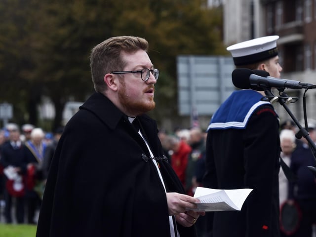 Eastbourne Remembrance Sunday Service (Photo by Jon Rigby)