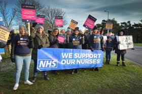 Nurses strike in Eastbourne (photo by Justin Lycett)