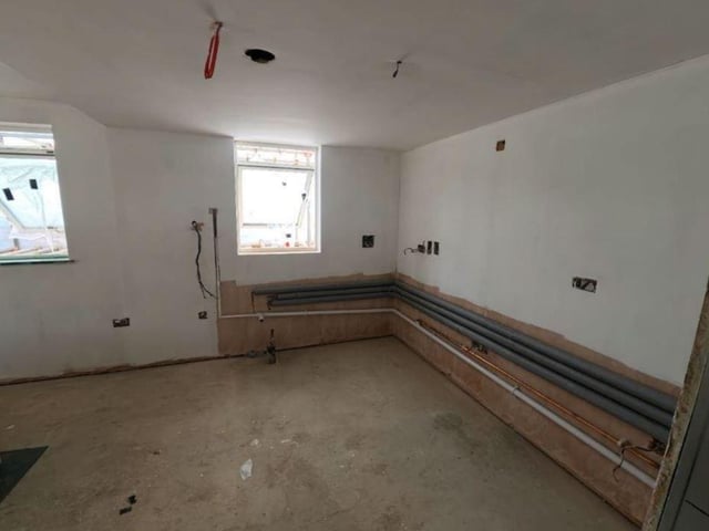 Council contractors are working on 11 new energy-efficient homes at the former RAF Air Cadets in Victoria Road.