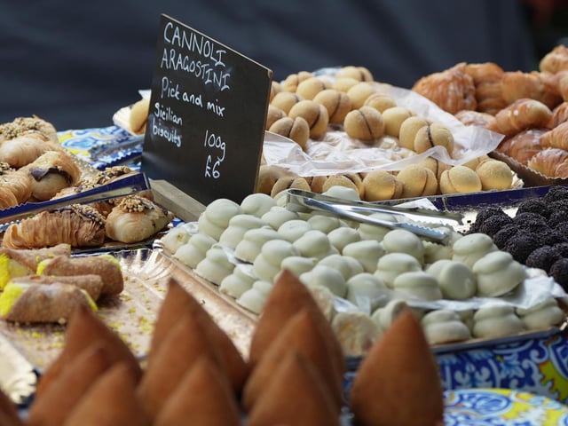 WORTHING FOOD FESTIVAL STEYNE GARDENS 7/9/24