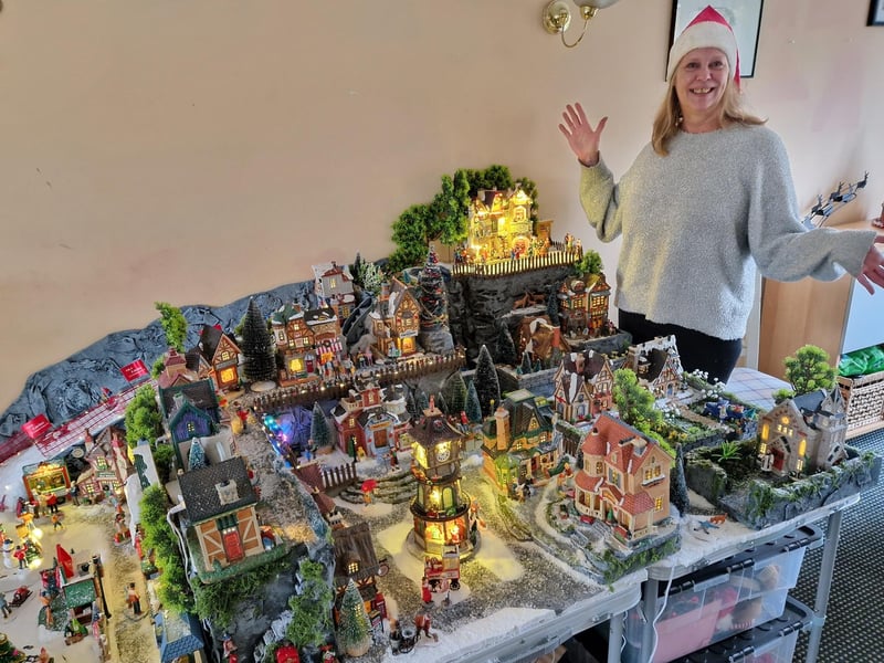 Frosty Falls is a Christmas village created by Wendy Bray from West Sussex