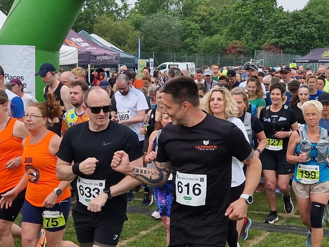 Burgess Hill 10k section of the May bank holiday weekend Mid Sussex Marathon.
Event - Burgess Hill Mid Sussex 10K.
HR26050501. Pic Hollie R/Iconic Media Group : Burgess Hill races at the 2026 Mid Sussex Marathon