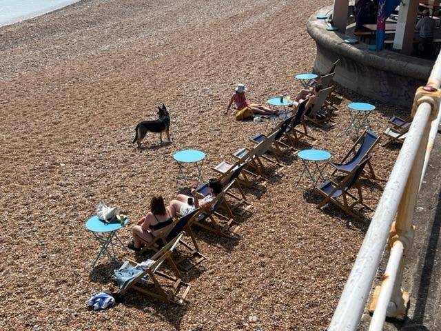 Hastings enjoys hot weather
