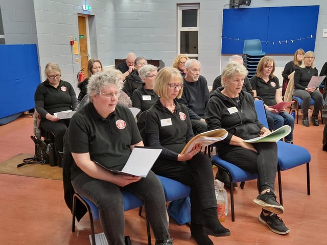 The Buskerteers Choir meets on Wednesdays in Worthing, and also has weekly sessions in Haywards Heath, Crawley and Brighton and Hove.