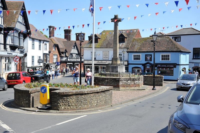 Arundel, in West Sussex, in pictures. Pic S Robards SR2306141