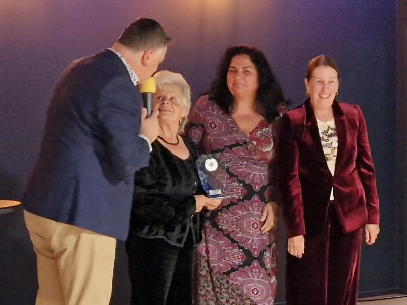 Good Neighbour of the Year winner Jenny Gritzi