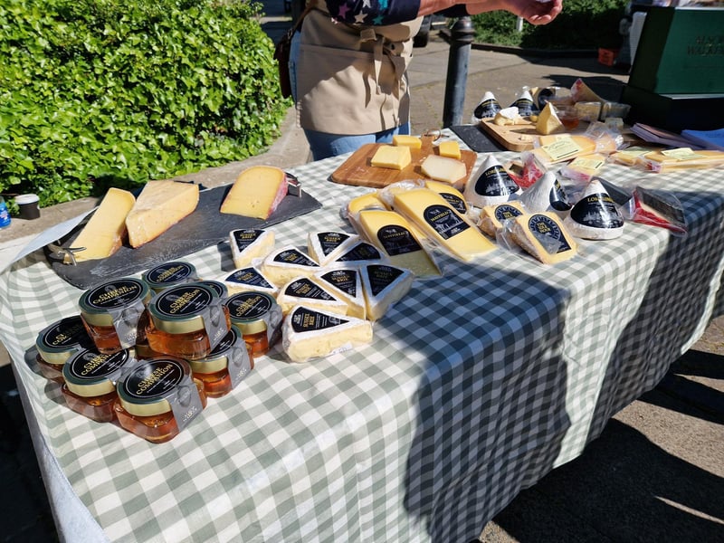 The Sussex Peasant aims to create a simple food chain connecting farmers with the local community