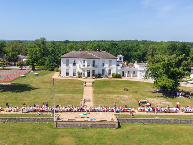 Oakwood School