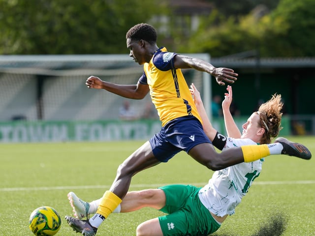 Rocks v Moneyfields, Isthmian South Central