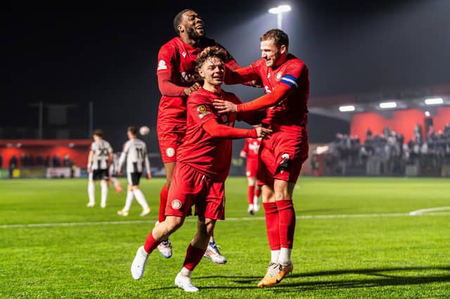 Worthing v Bath City, National League South