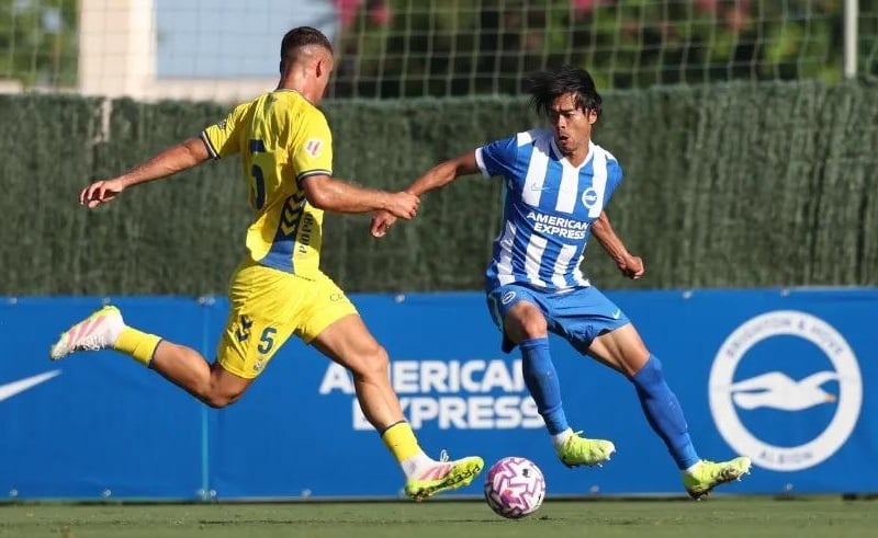 Keeping the Japan international is huge bonus for the Seagulls and the winger will hope to start fast against Fulham