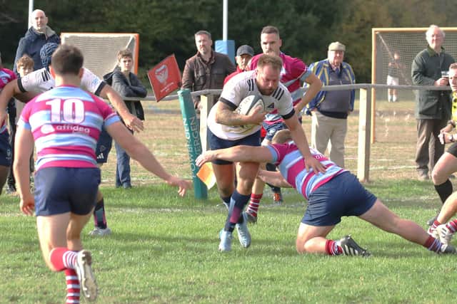 Elliott Luke looks for a way through for Raiders at Wimbledon | Colin Coulson