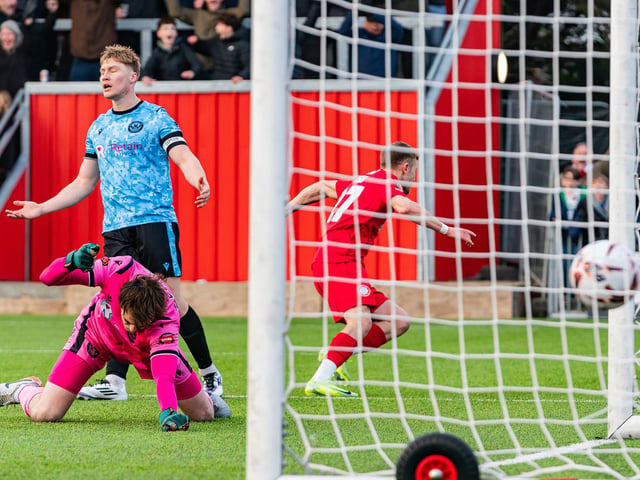 Worthing v Salisbury, National League South