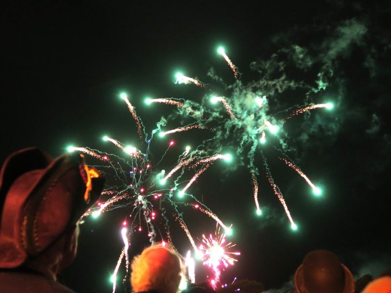 Ewhurst & Staplecross Bonfire 2023. Photo by Andrew Clifton.