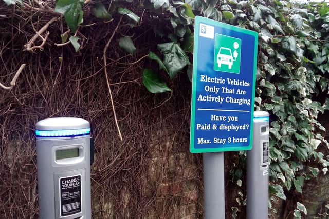 Electric charging points in Horsham