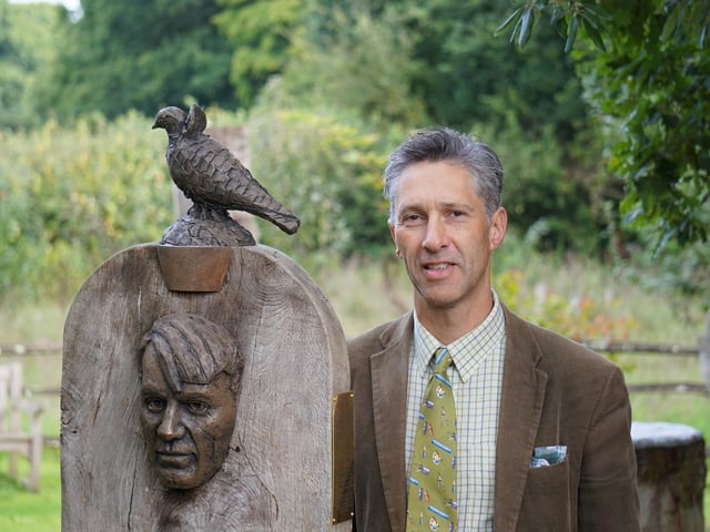 Created by Anthony Padgett, the sculpture marks the famous painters two visits to England.