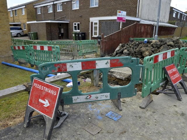 Linden Close residents flooded again due to burst water main (Pic by Jon Rigby)