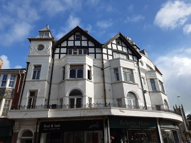 The Broadway on the corner of Brighton Road and High Street was once the heart of the town centre