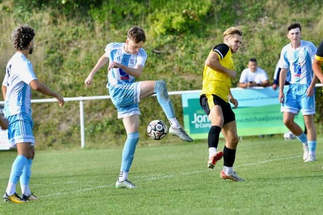 Worthing United in action v Infinity | Picture: Stephen Goodger