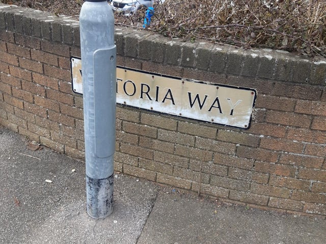 old sign at Victoria Way