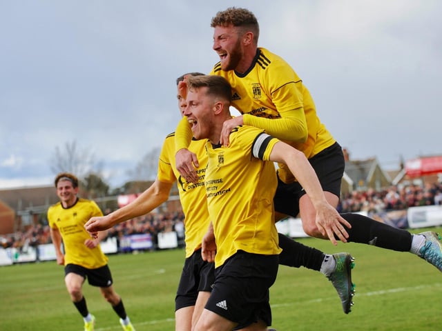 Littlehampton Town v Loughborough Students, FA Vase semi-final, 2022