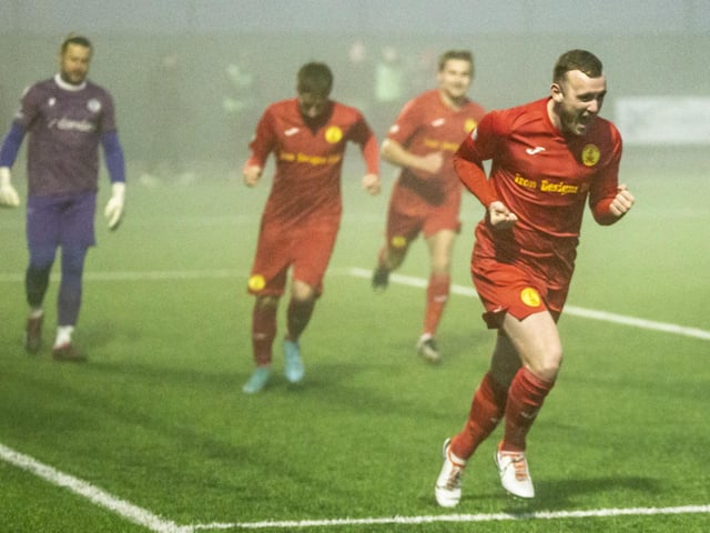 Action from a fog-hit Newhaven v Crowborough clash at Fort Road
