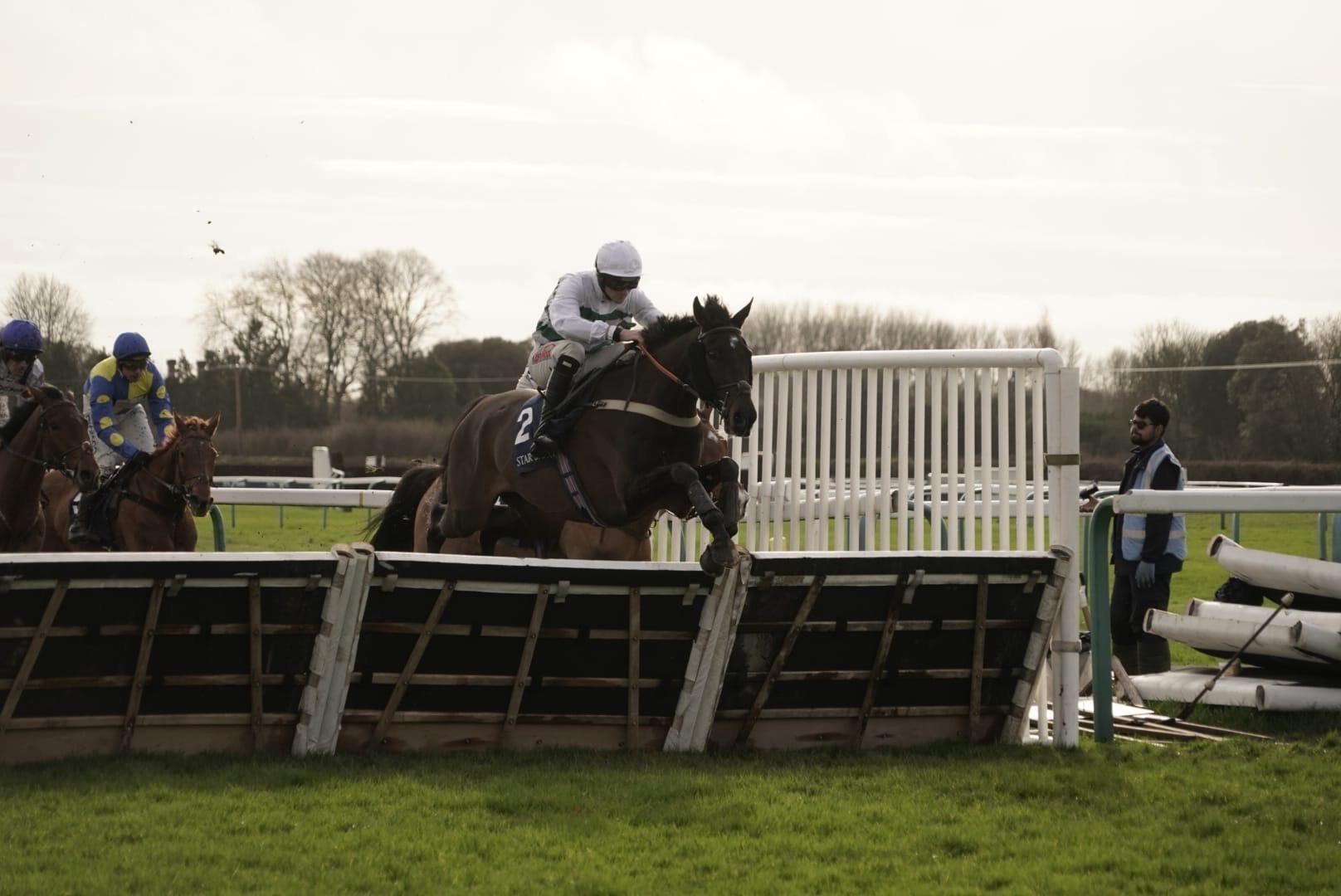 National Spirit Hurdle race day 2026 at Fontwell Park