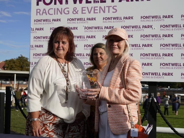 Fontwell Park Ladies' Evening 2025