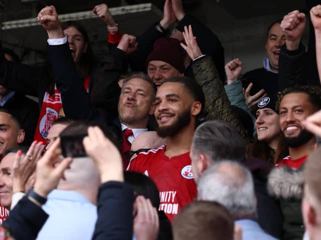 Crawley Town Manager Scott Lindsey celebrates with the team getting into the play-offs | Picture: James Boardman / Stephen Lawrence / Telephoto Images