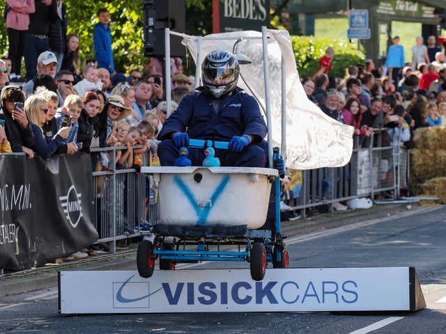 Eastbourne's Seafront Soapbox Race 2022 (photo by Hugh Wilton)