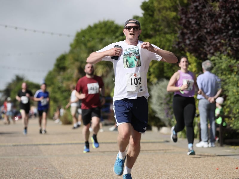 The start, finish, action and podium photos from the 2024 Eastbourne 10k