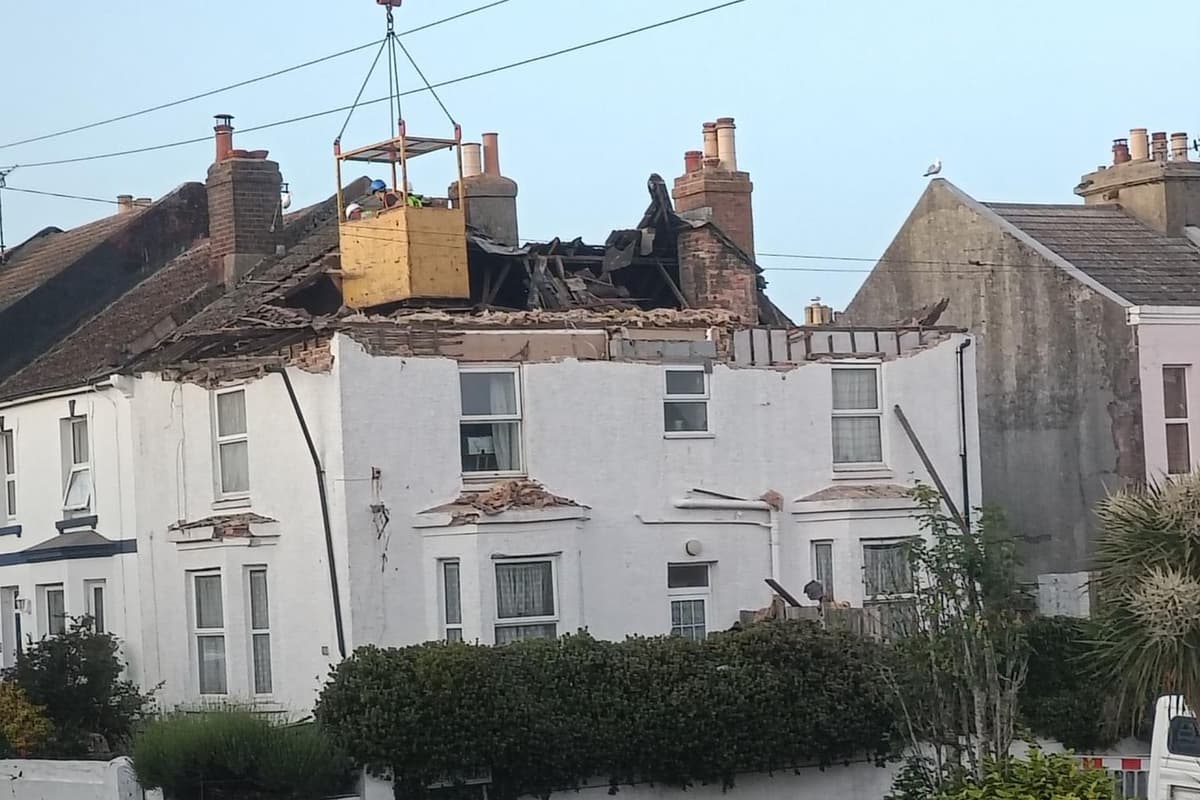 Hastings roof collapse latest: Work begins on damaged property after ...