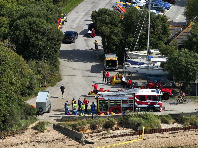 Both agencies worked together to rescue casualties from mud.