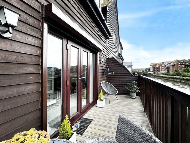 This luxury riverside townhouse with sweeping river, castle and cathedral views has come on the market with Graham Butt Estate Agents priced at £950,000 ,
