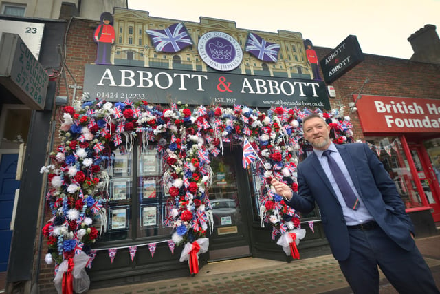 Abbott & Abbott's Jubilee shop front in Bexhill

Lettings Manager, Jurgen Worrall