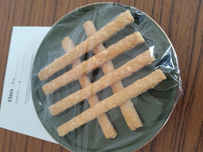 Cheese straws