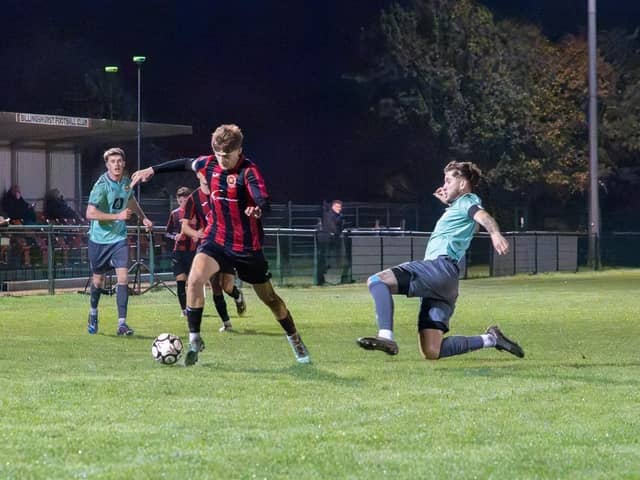 James Bendell went on a great run that earned a penalty for Billingshurst v Lingfield | Picture by Iain Gibson