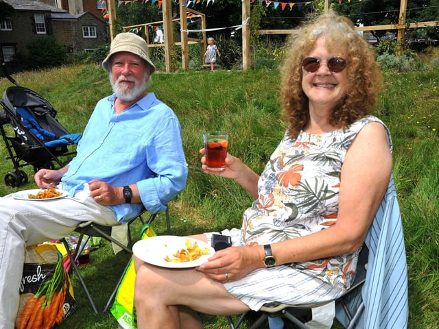 Fun and games in Denton Gardens at the community picnic