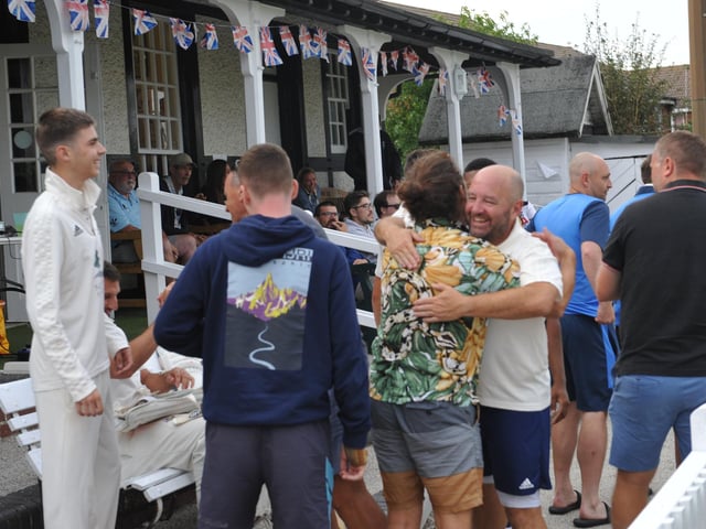 Worthing CC win the Division 3 West title with a win at Littlehampton CC
