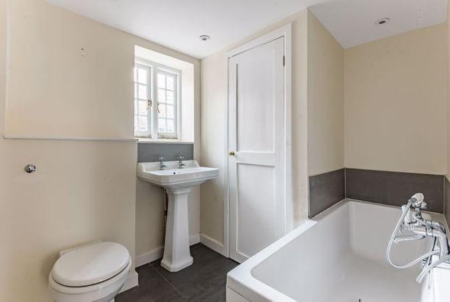 The property's main family bathroom