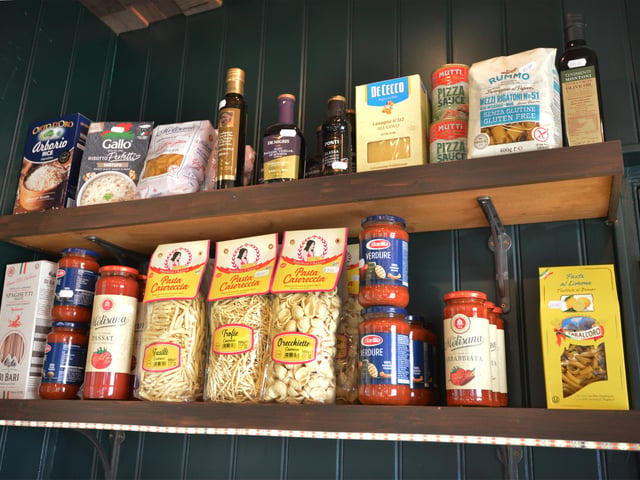 Dried pasta, oils and sauces
