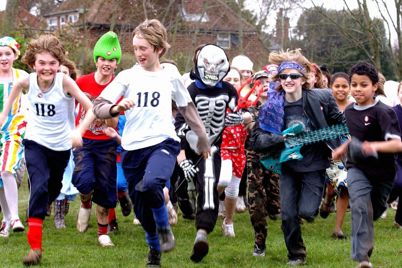 Pupils at St James Primary School running for Sport Relief 2008