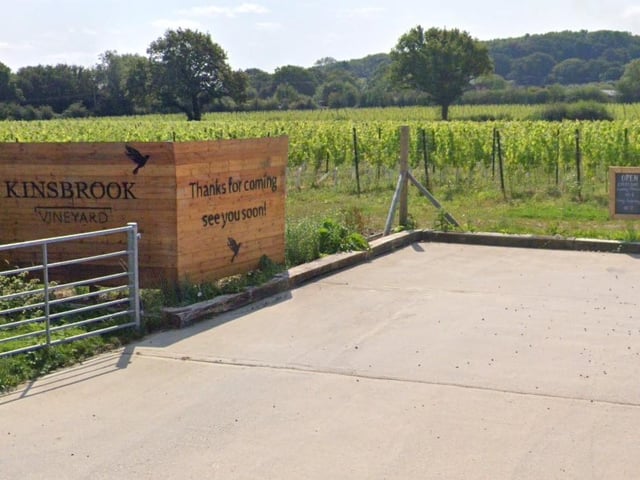 Kinsbrook Vineyard, Eatery & Farmshop in West Chiltington Road, Thakeham, Pulborough, offers modern European food. It has a rating of four and a half stars from 26 votes.