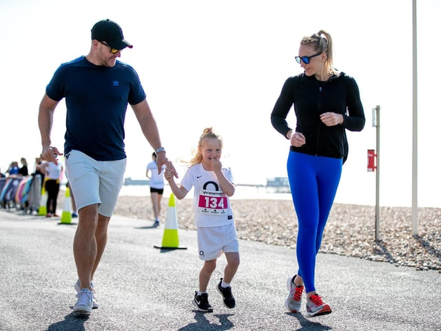 Images from a sun-baked Worthing 10k