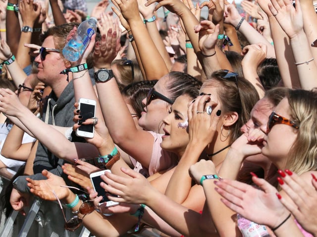 Tens of thousands gathered for this brand new music festival in Sussex, festival featuring Sam Smith George Ezra, Rudimental and Disclosure.