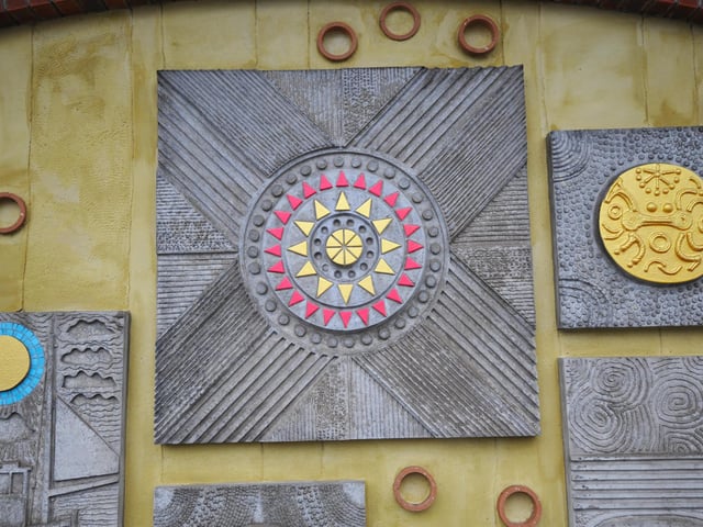 Restoration of the Sainsbury's Concrete Mural by Bexhill Heritage.