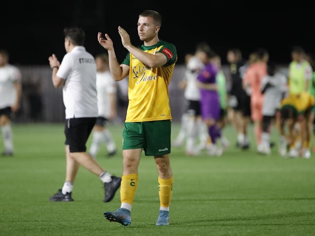 Horsham v Chichester City
