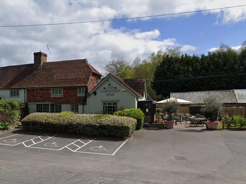 The Gardeners Arms in Ardingly has a rating of 4.4 out of 5 from 1,200 reviews