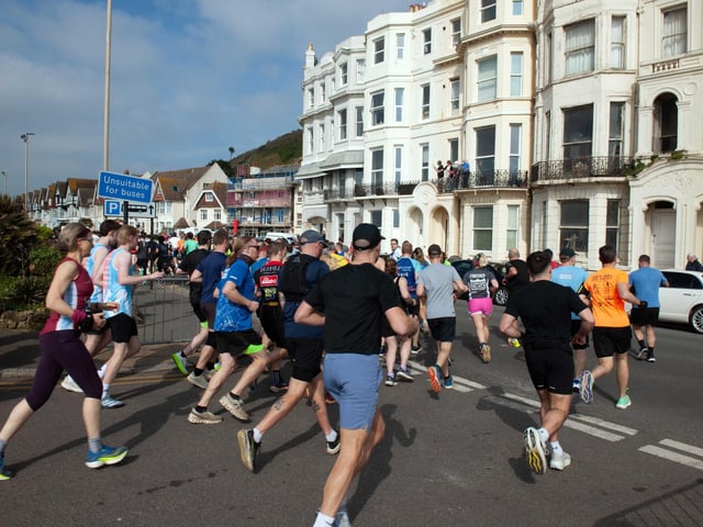 Hastings Half Marathon 2026 - pictures by Frank Copper