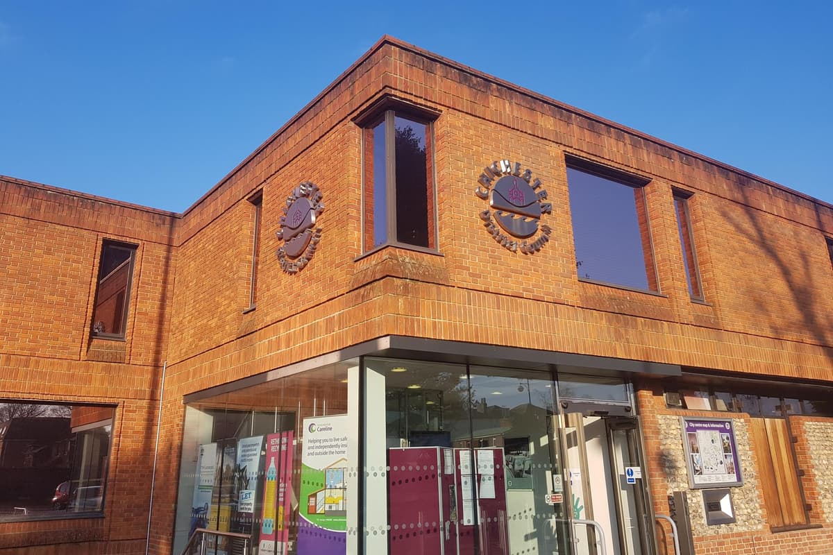 Der Stadtrat von Chichester plant Ausgaben von 1 Million £ für ein ...